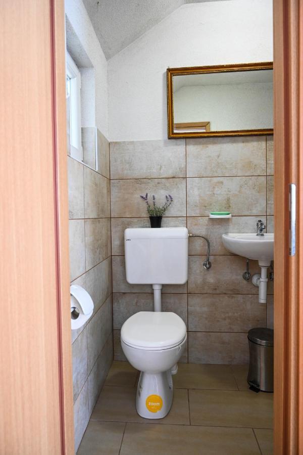 Holiday Home Donji Lepuri Lisičići Kültér fotó