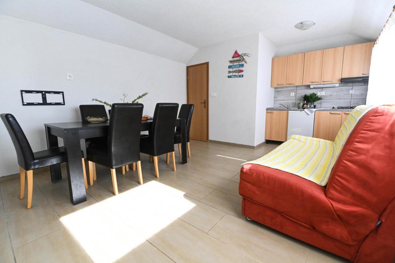 Holiday Home Donji Lepuri Lisičići Kültér fotó