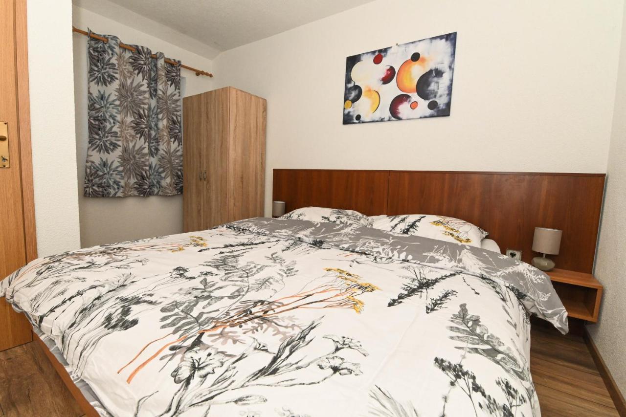 Holiday Home Donji Lepuri Lisičići Kültér fotó