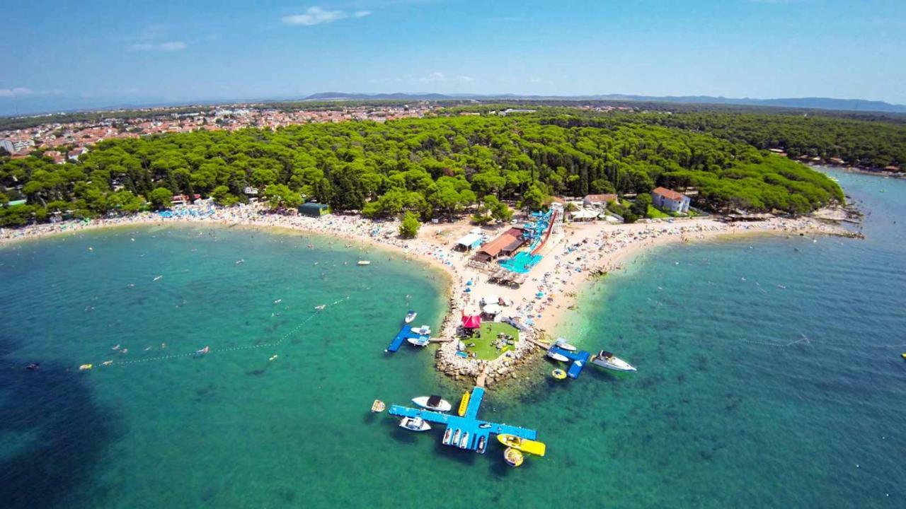 Holiday Home Donji Lepuri Lisičići Kültér fotó